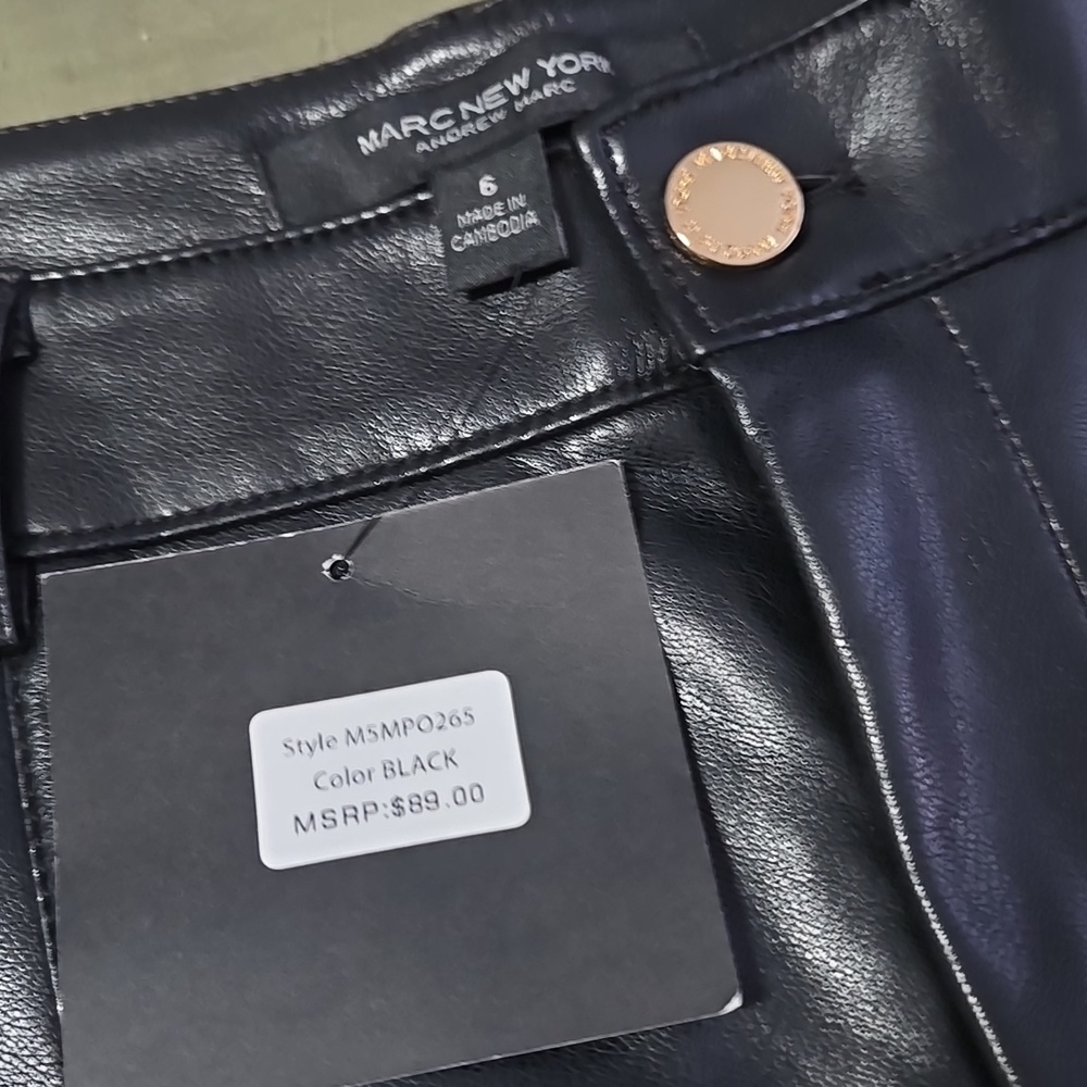 Marc New York Andrew Marc Black‎ Wide Leg Faux Leather Pants Ladies 4 Soft Crop - Picture 3 of 5